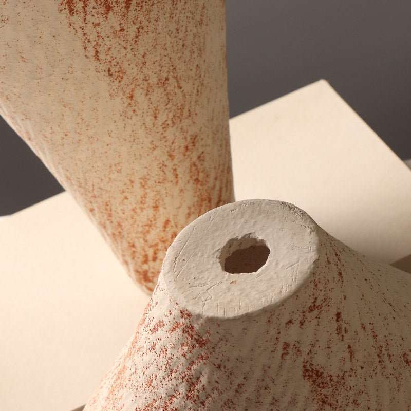 Ruve Clay Vase