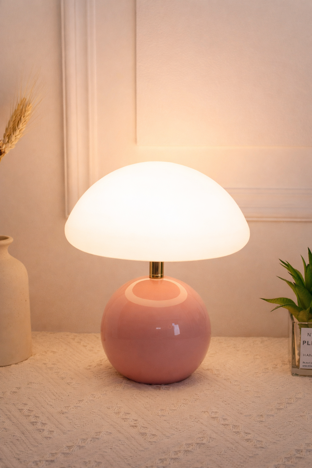 Nalo Table Lamp