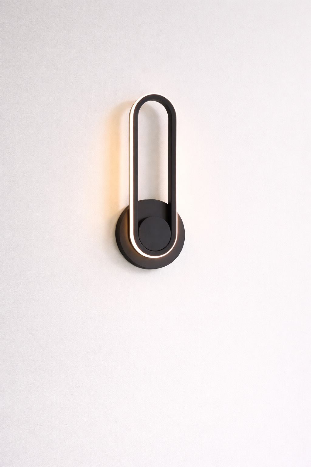 Veda Sconce