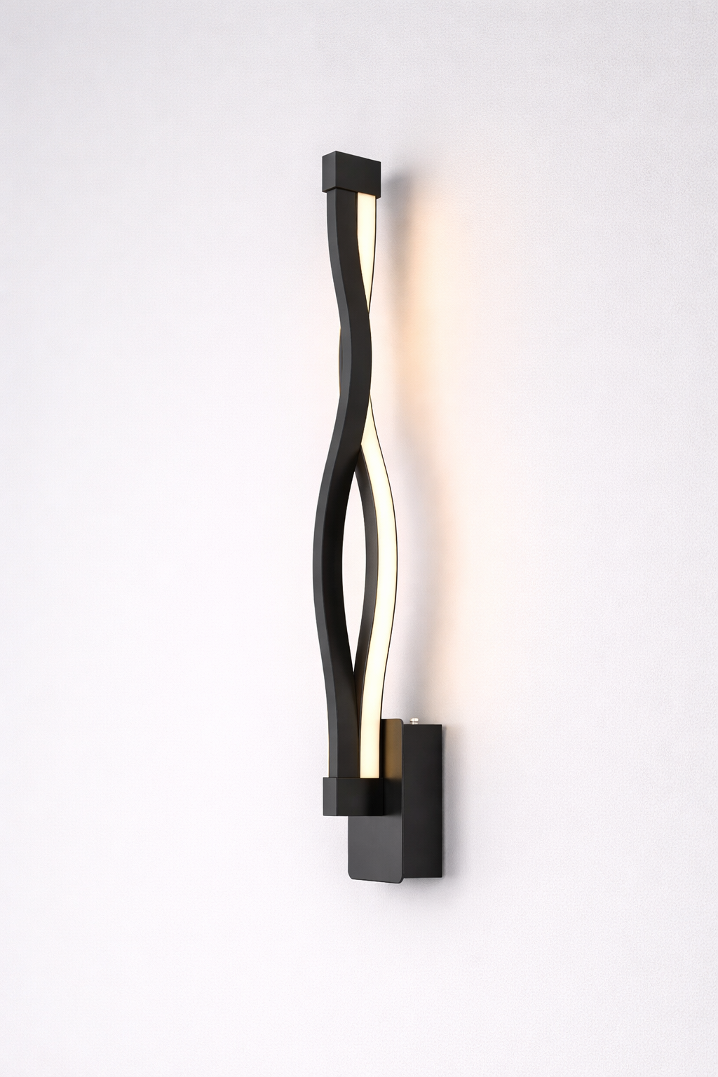 Mira Sconce