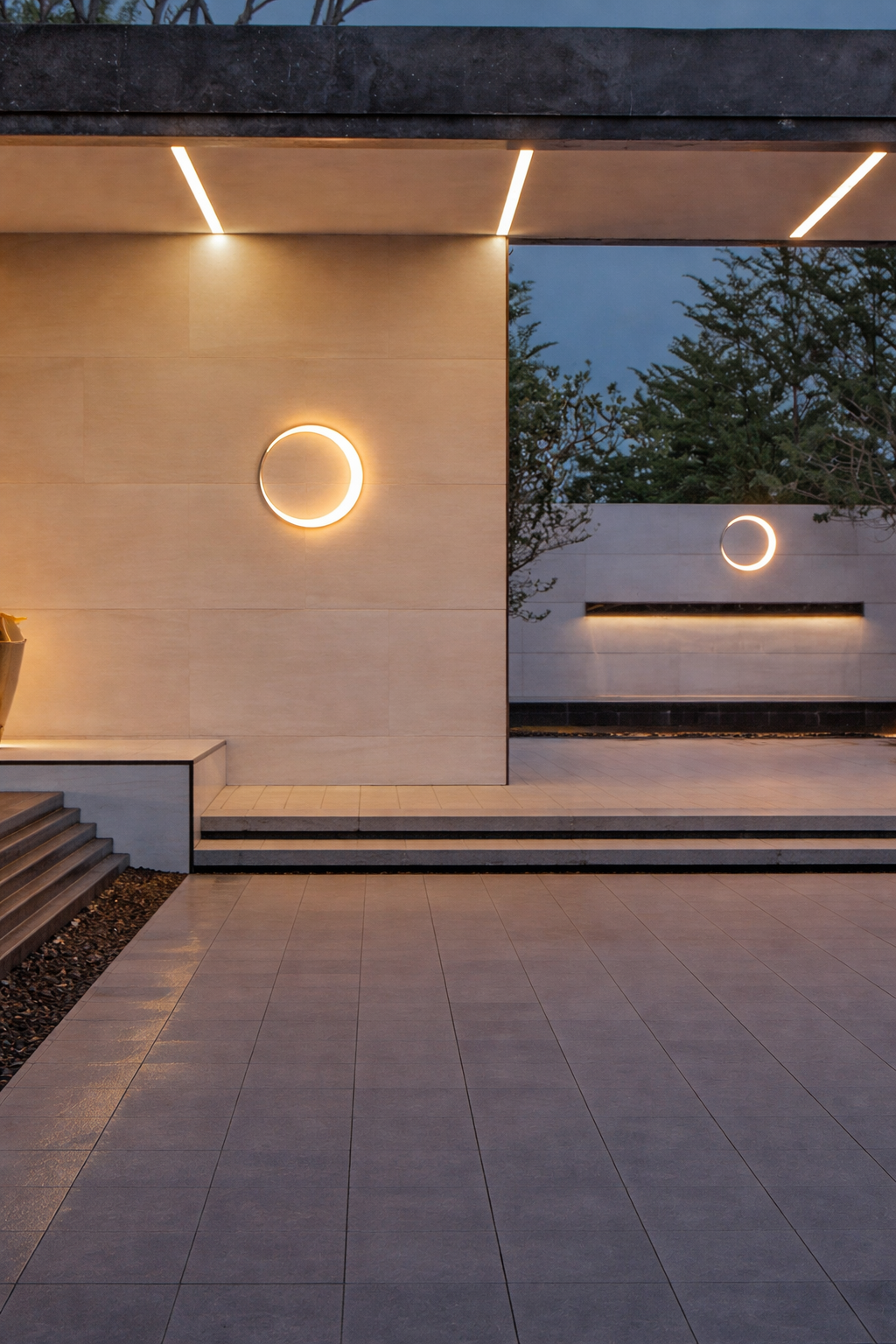 Nala Outdoor Sconce