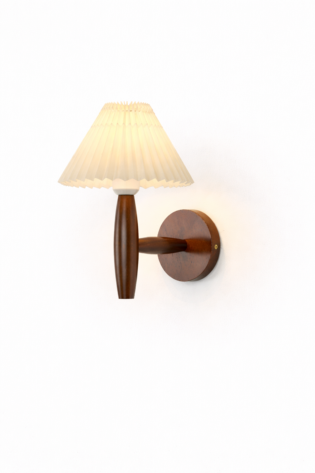 Umbra Sconce