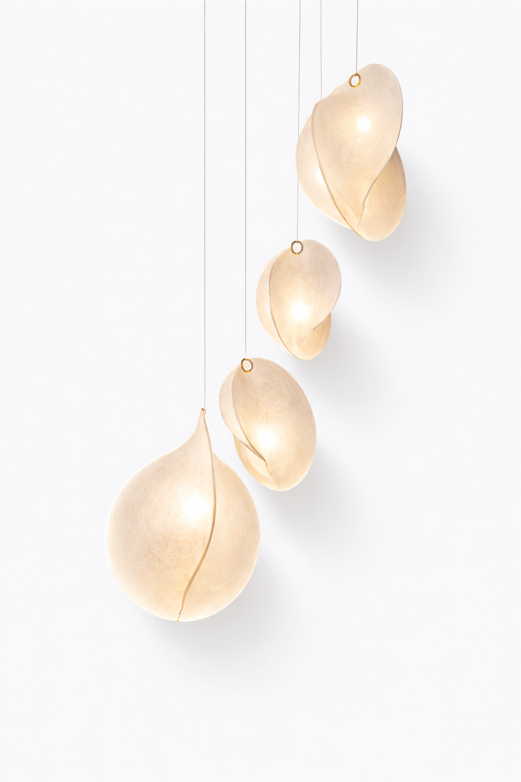 Mitoyo Pendant
